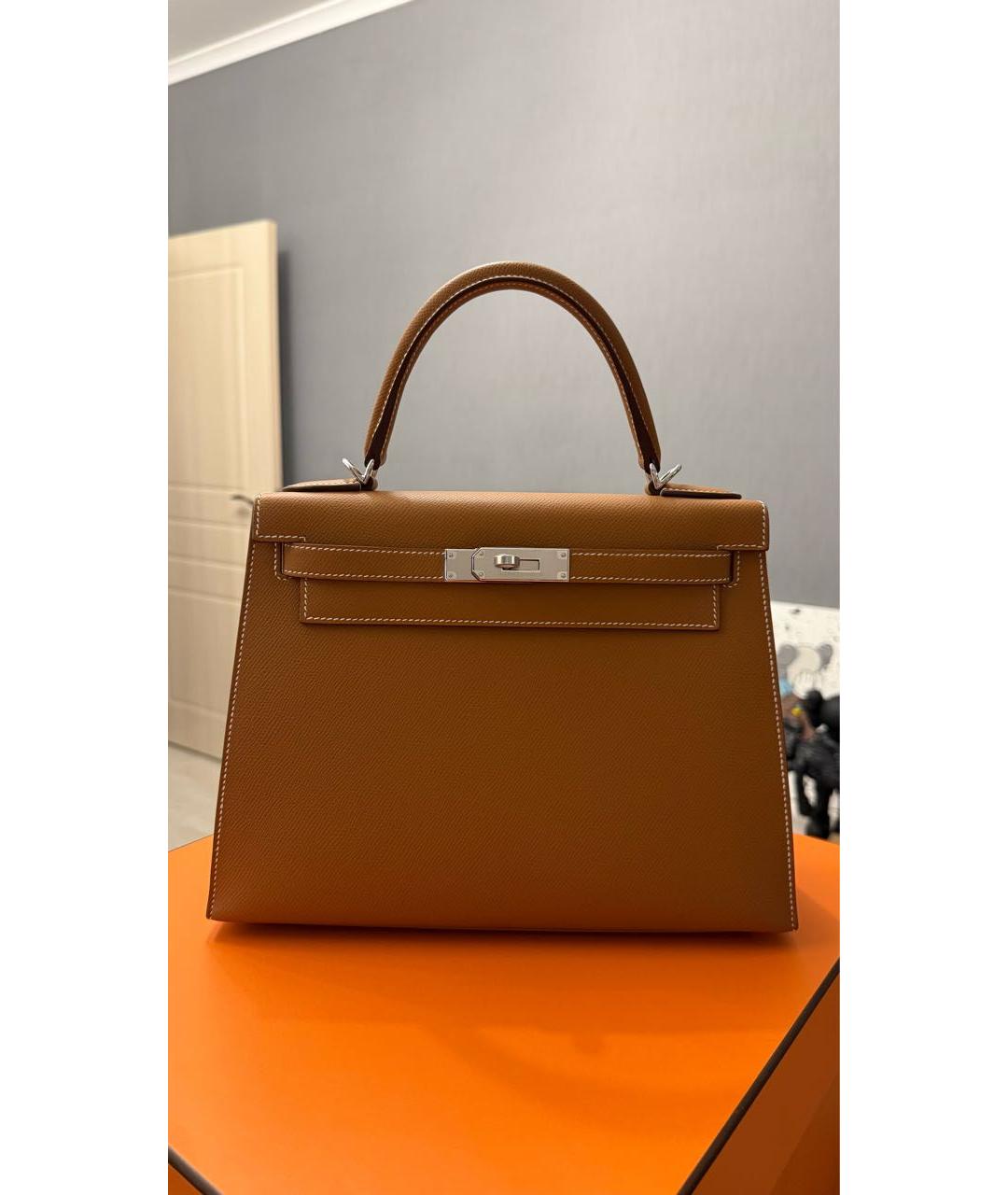 HERMES Коричневая кожаная сумка с короткими ручками, фото 7