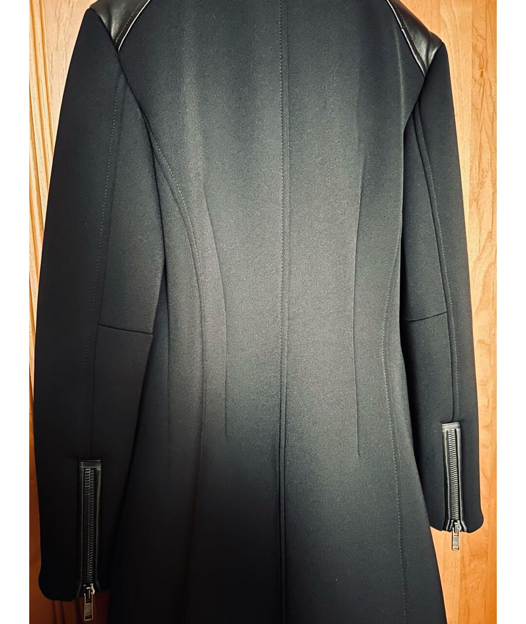 PRADA Черное полиамидовое пальто, фото 5