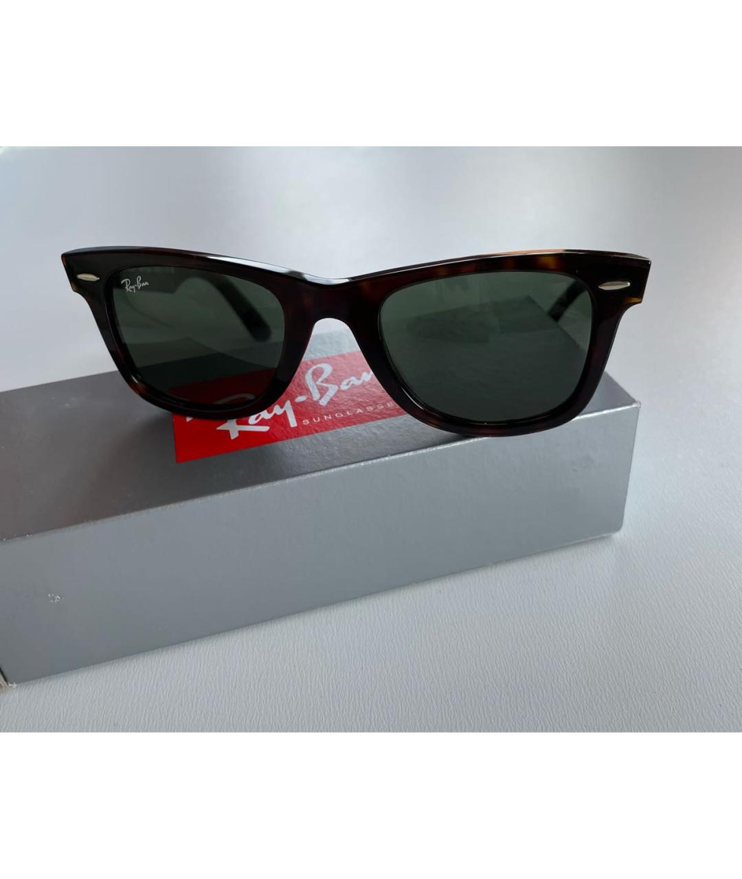 RAY BAN Коричневые пластиковые солнцезащитные очки, фото 4