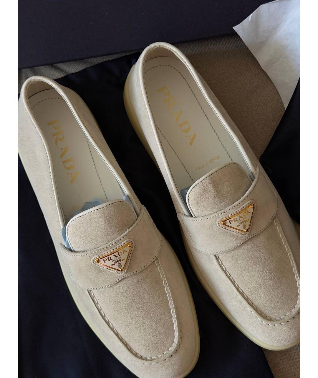 PRADA Бежевые замшевые лоферы, фото 5