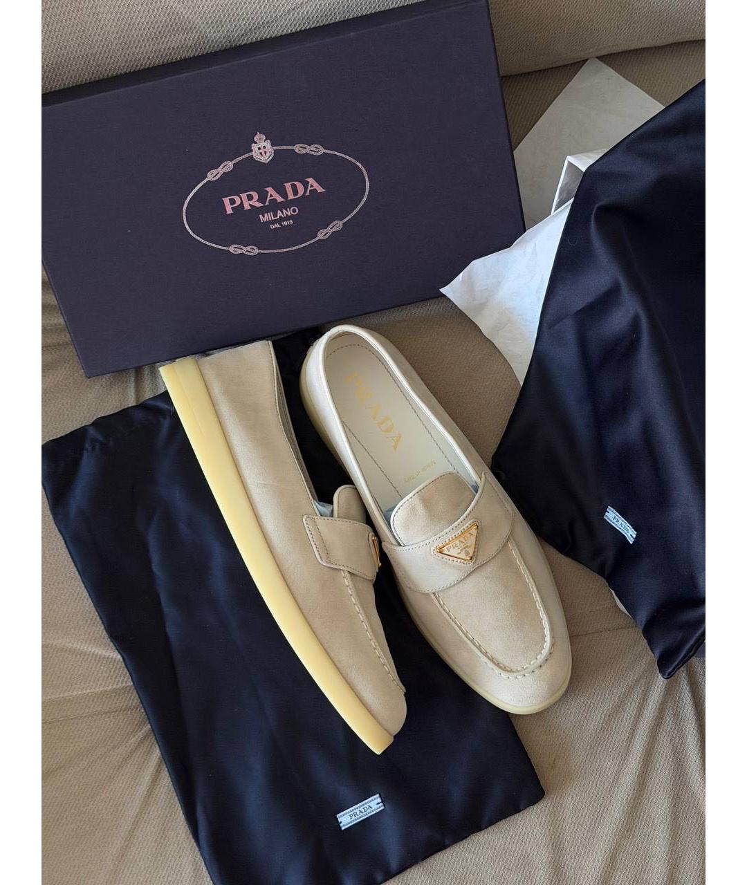 PRADA Бежевые замшевые лоферы, фото 4