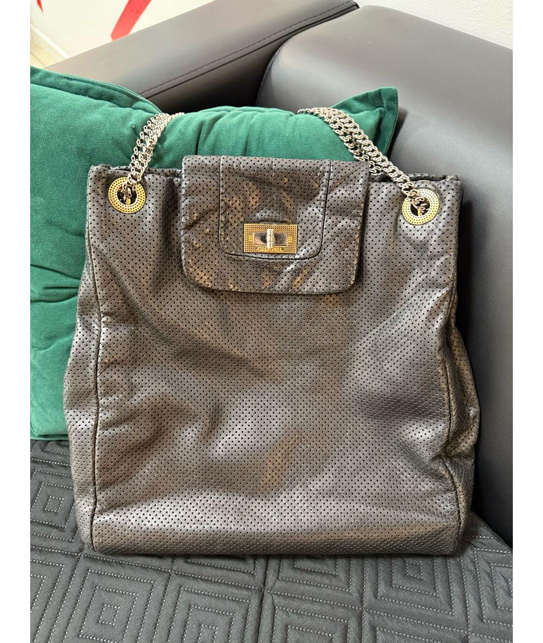 CHANEL Черная кожаная сумка тоут, фото 2