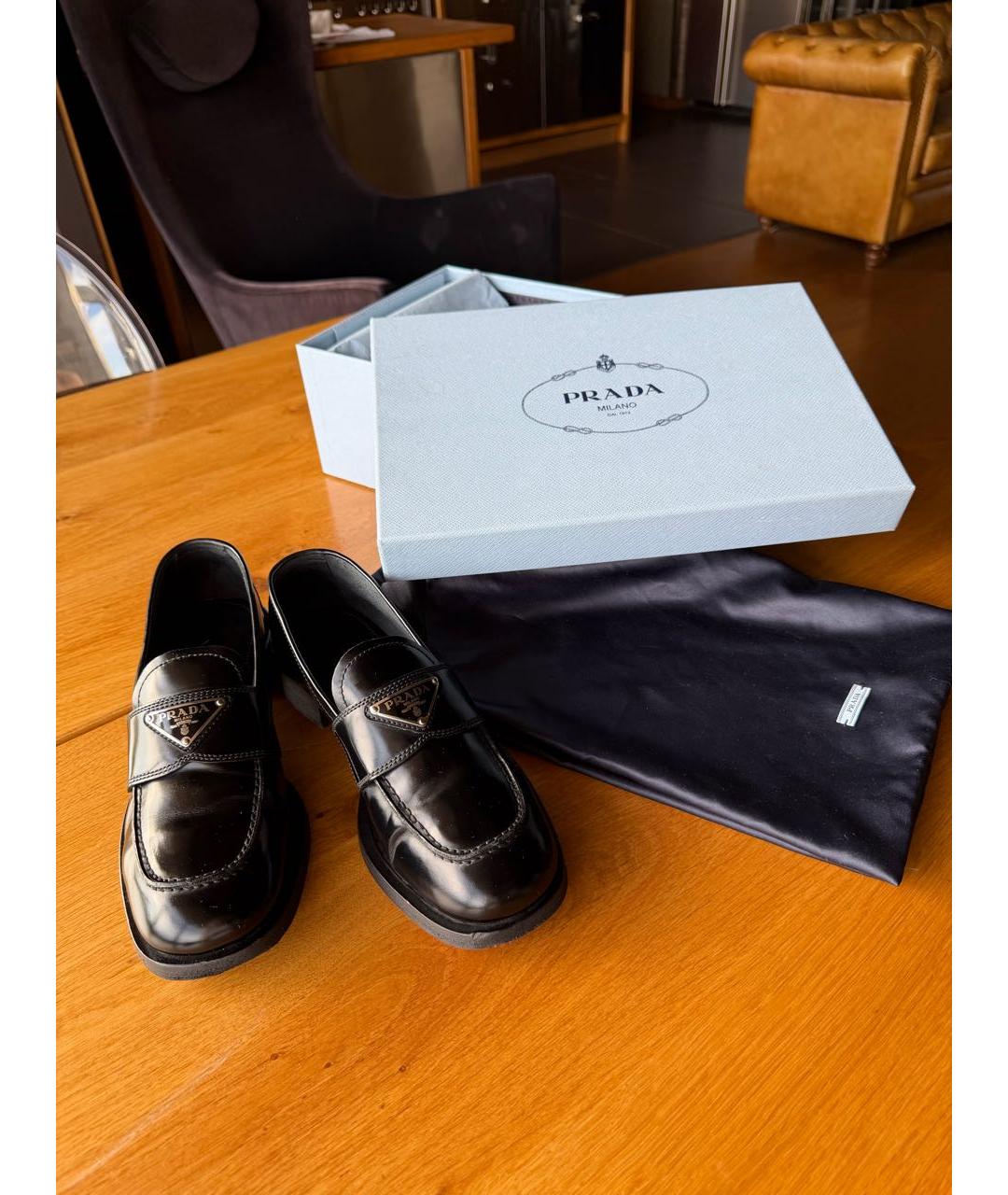 PRADA Черные кожаные лоферы, фото 6