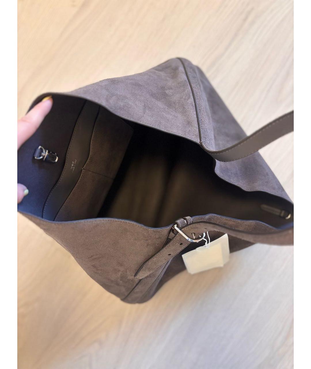 TOTEME Серая замшевая сумка тоут, фото 4
