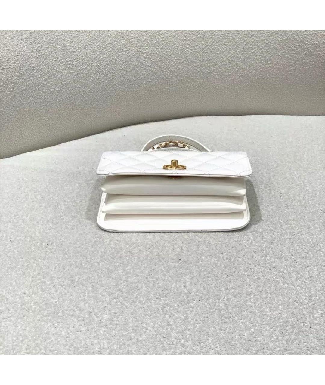 CHANEL Белая кожаная сумка через плечо, фото 6