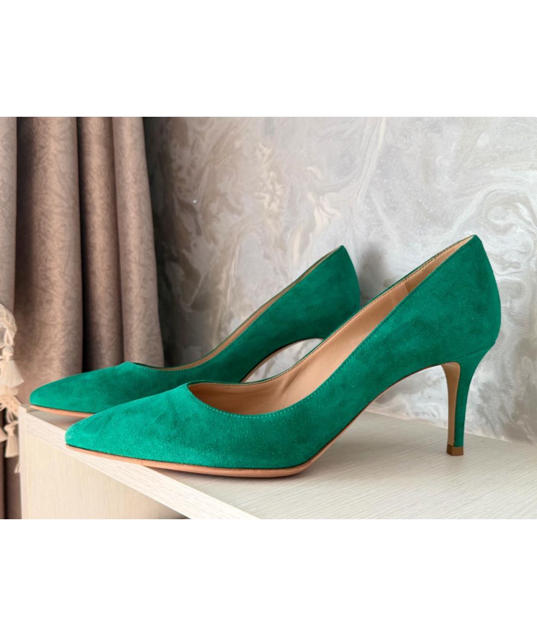 GIANVITO ROSSI Зеленые замшевые туфли, фото 3