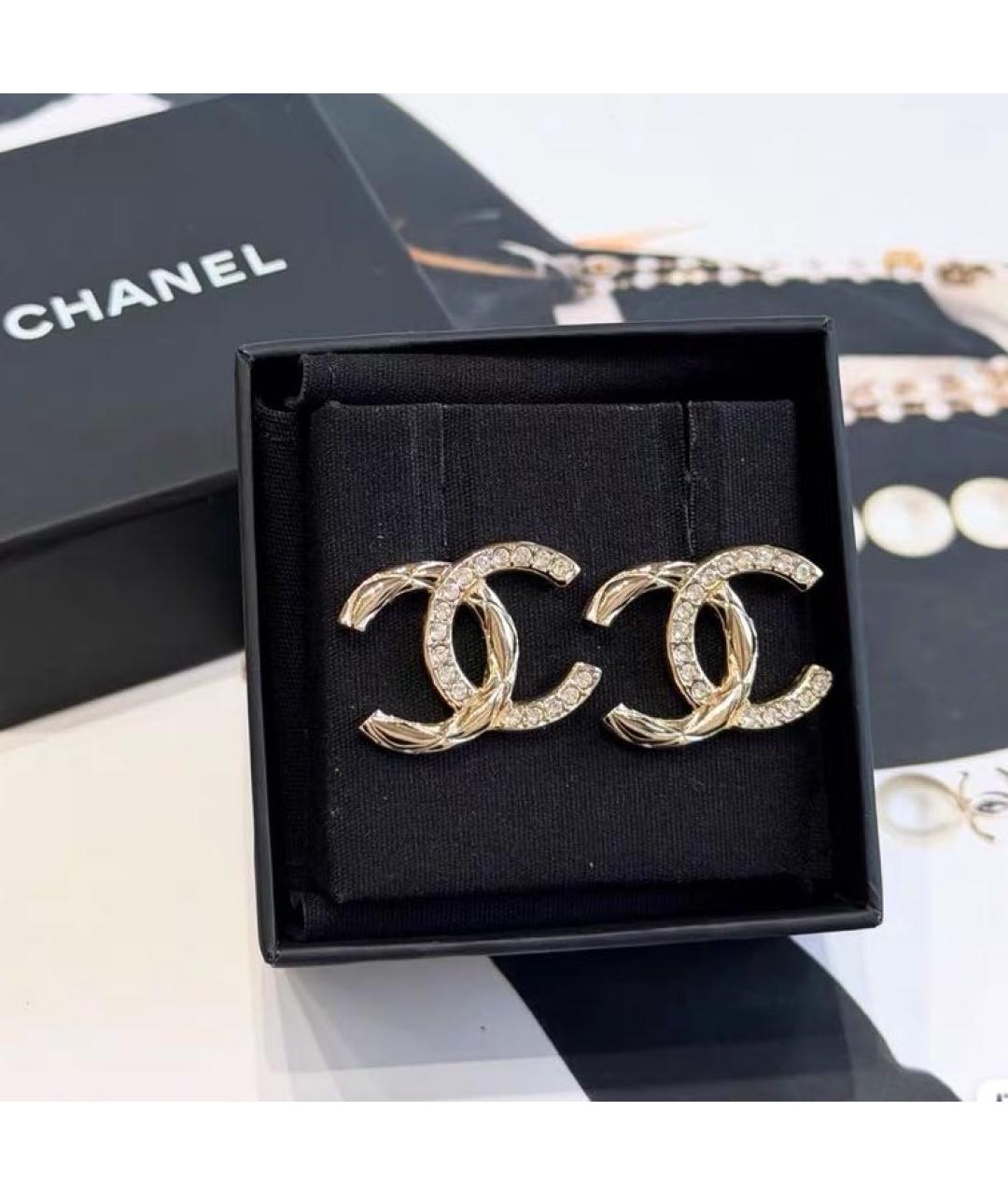 CHANEL Золотые металлические серьги, фото 2
