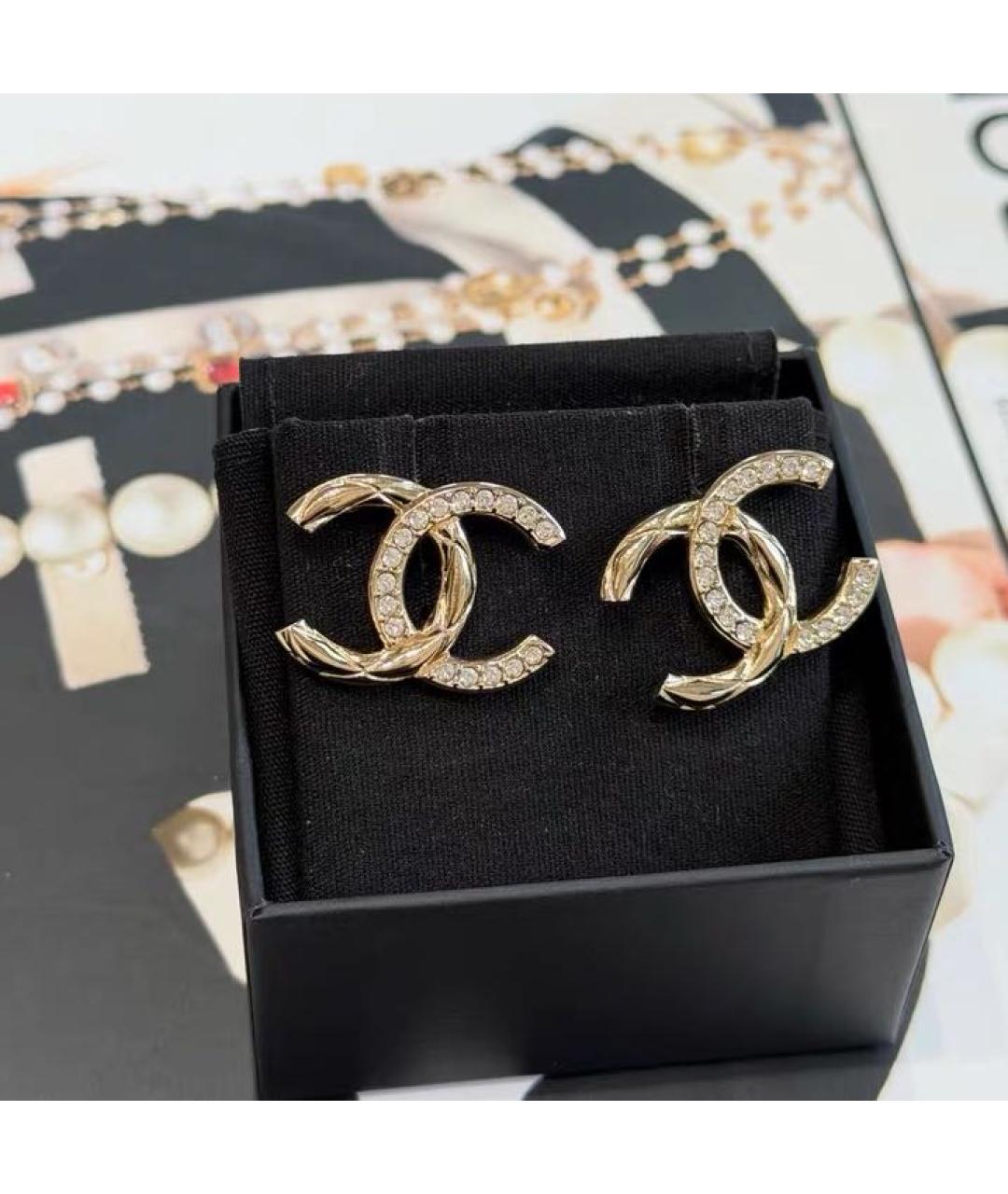 CHANEL Золотые металлические серьги, фото 3
