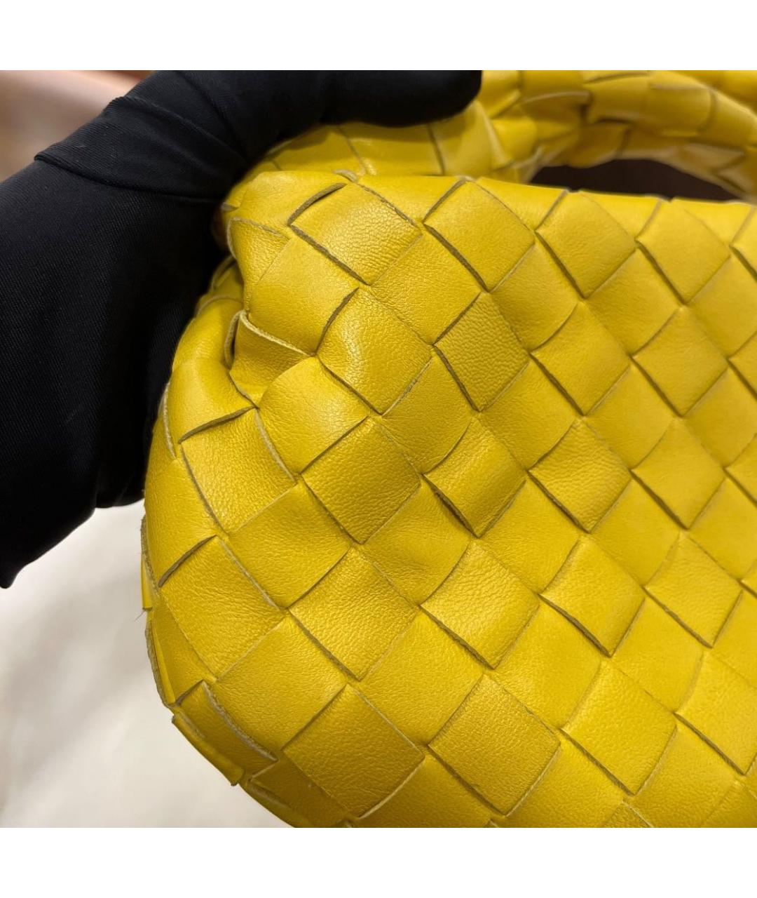 BOTTEGA VENETA Желтая кожаная сумка с короткими ручками, фото 5