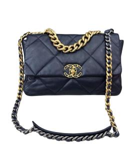 CHANEL Сумка через плечо