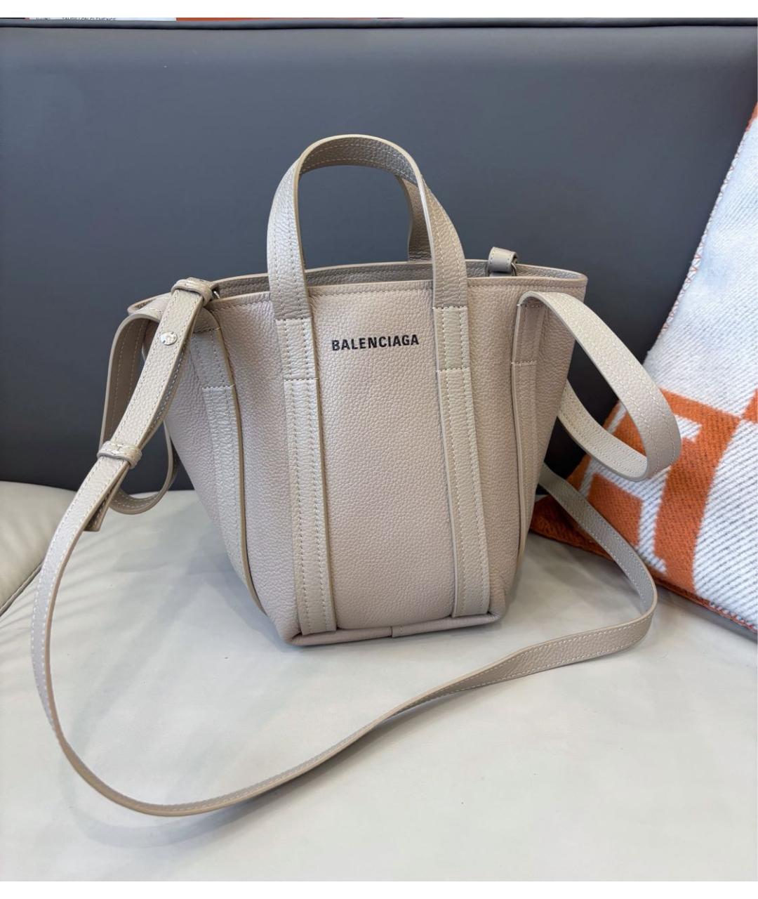 BALENCIAGA Бежевая кожаная сумка через плечо, фото 6