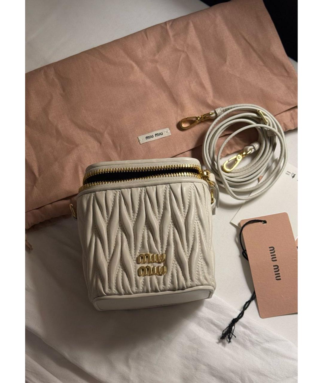 MIU MIU Белая кожаная сумка через плечо, фото 3