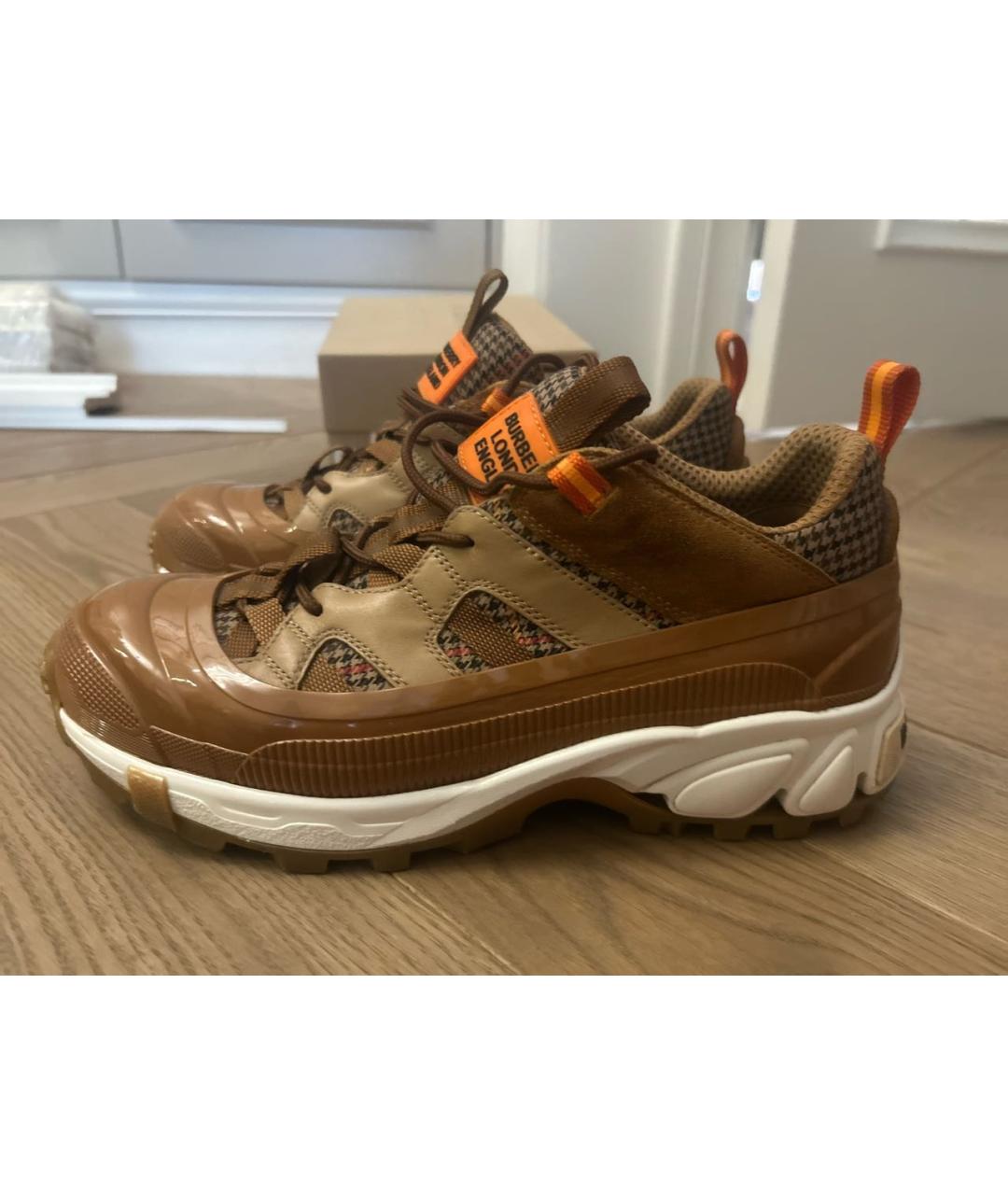 BURBERRY Коричневые кроссовки, фото 5