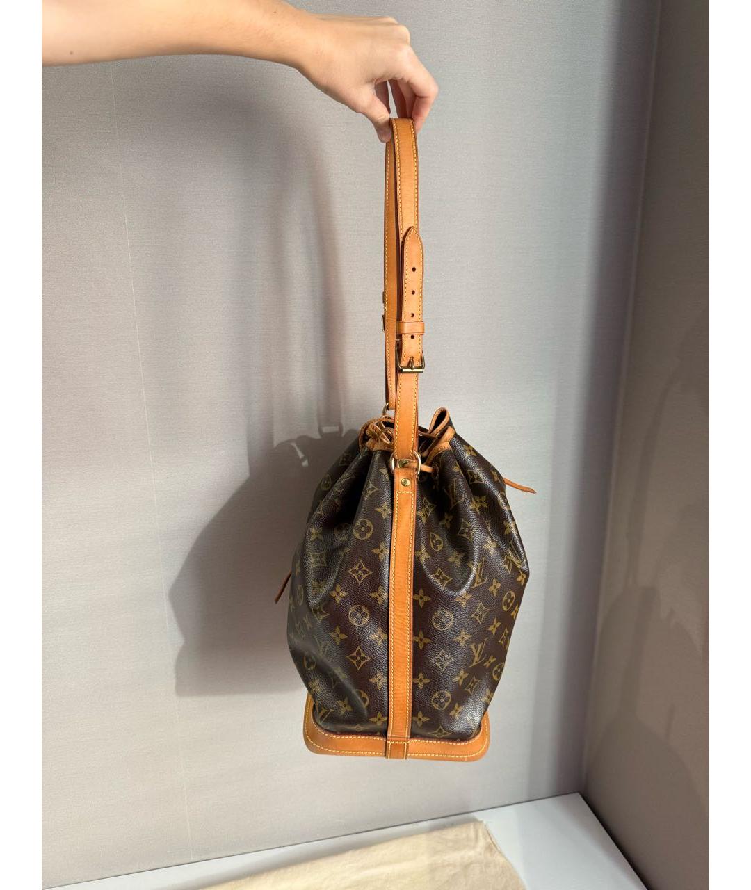 LOUIS VUITTON Коричневая кожаная сумка через плечо, фото 6