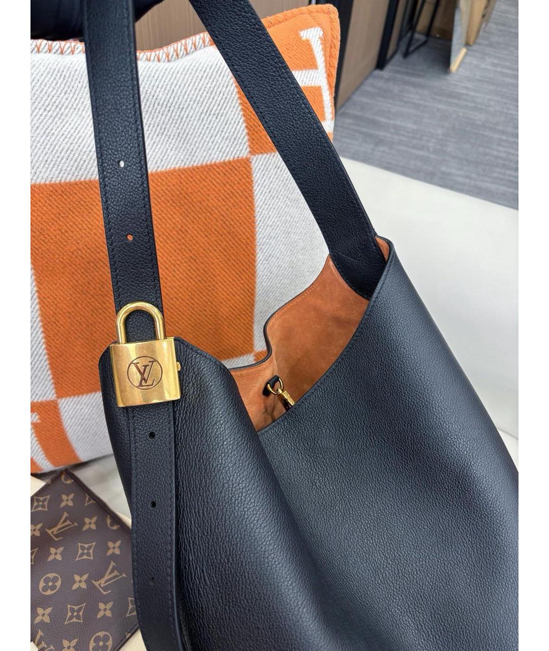 LOUIS VUITTON Черная кожаная сумка тоут, фото 3