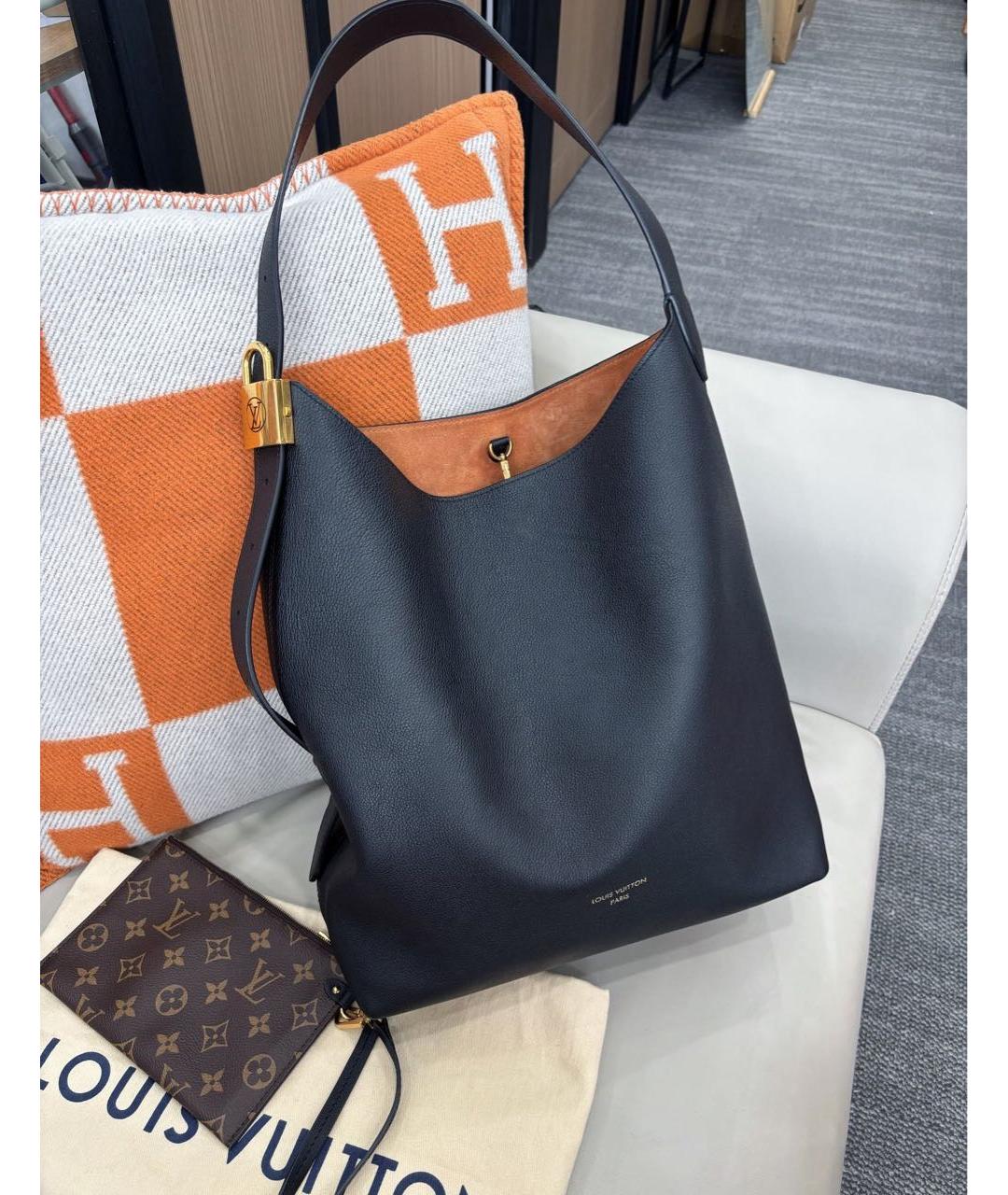 LOUIS VUITTON Черная кожаная сумка тоут, фото 2