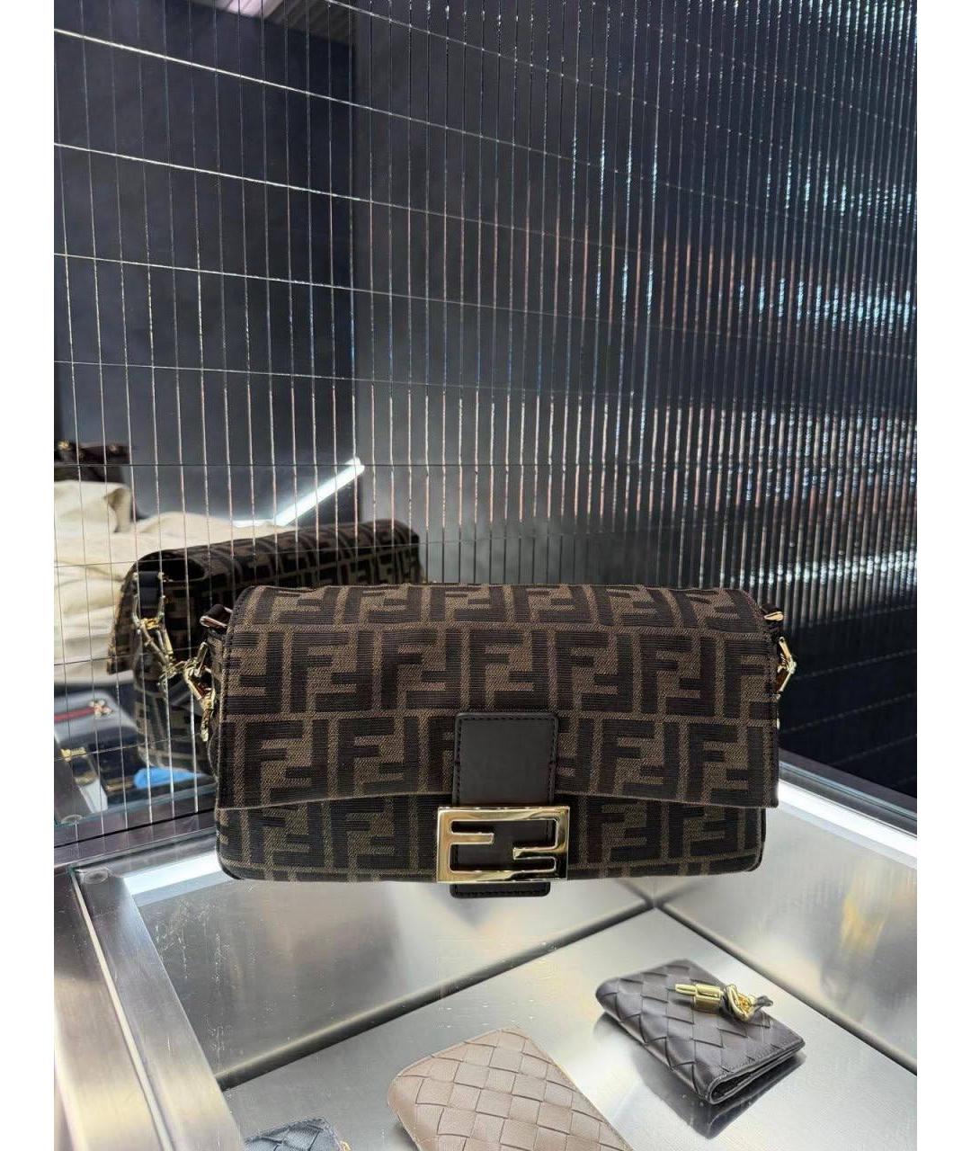 FENDI Сумка с короткими ручками, фото 2