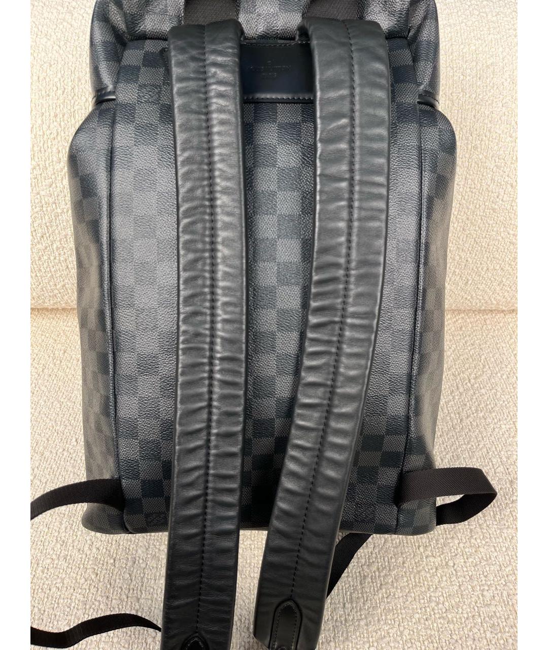 LOUIS VUITTON Антрацитовый кожаный рюкзак, фото 3