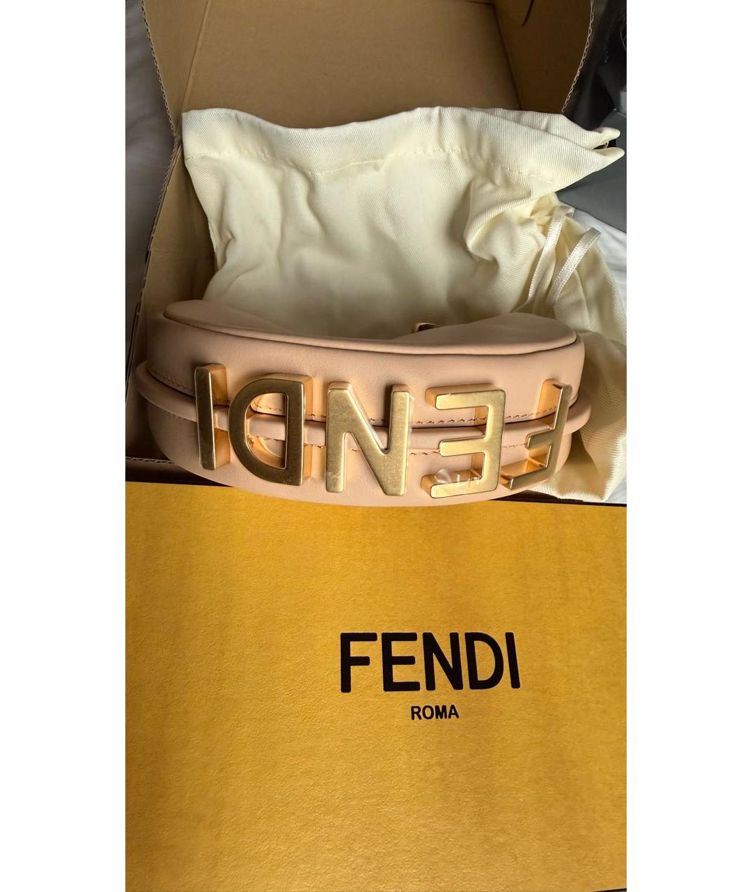 FENDI Бежевая кожаная сумка с короткими ручками, фото 4