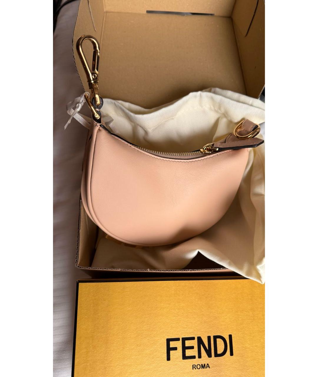 FENDI Бежевая кожаная сумка с короткими ручками, фото 5