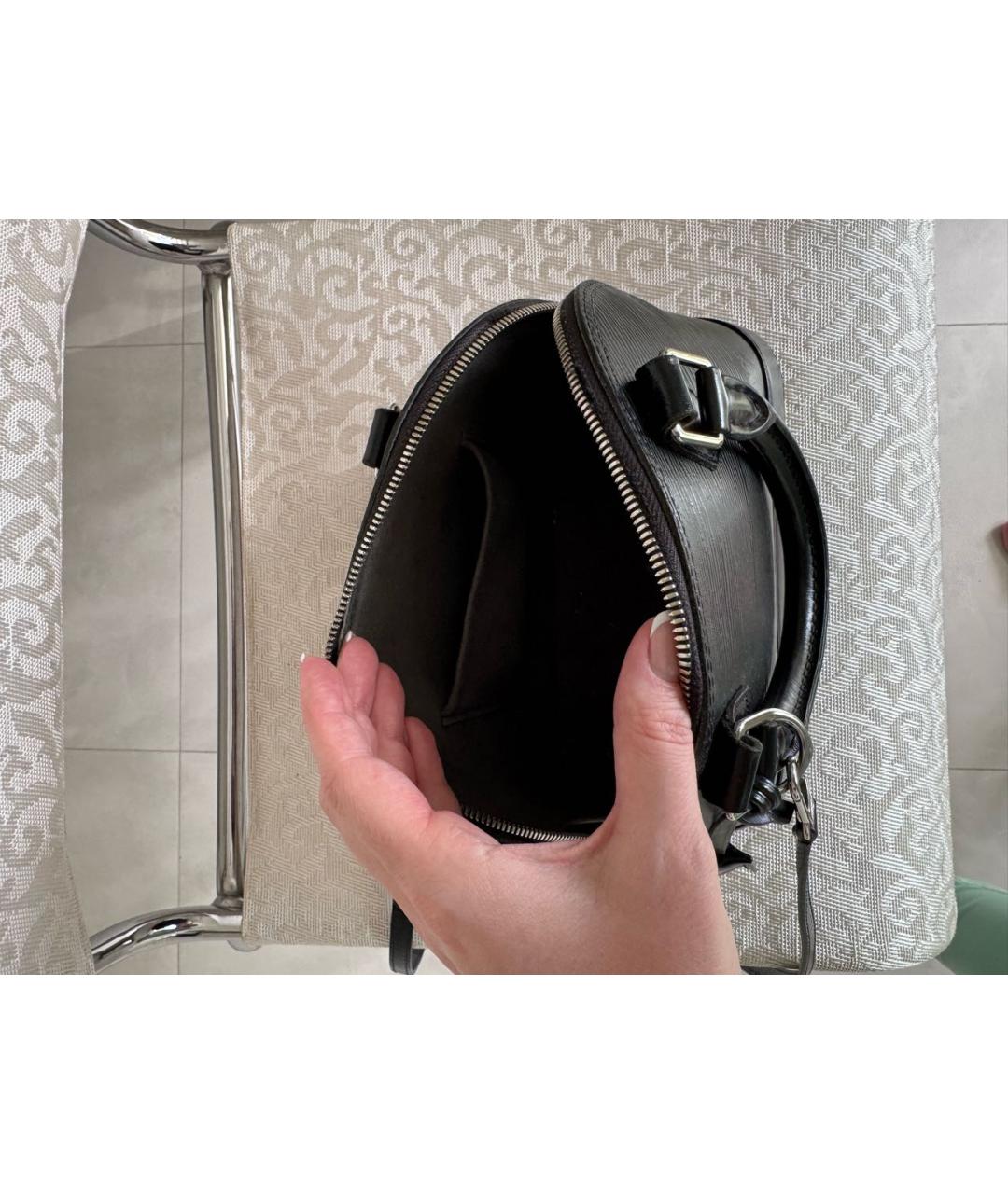LOUIS VUITTON Черная кожаная сумка через плечо, фото 8