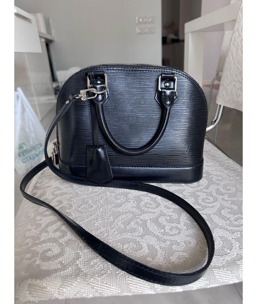 LOUIS VUITTON Черная кожаная сумка через плечо, фото 9