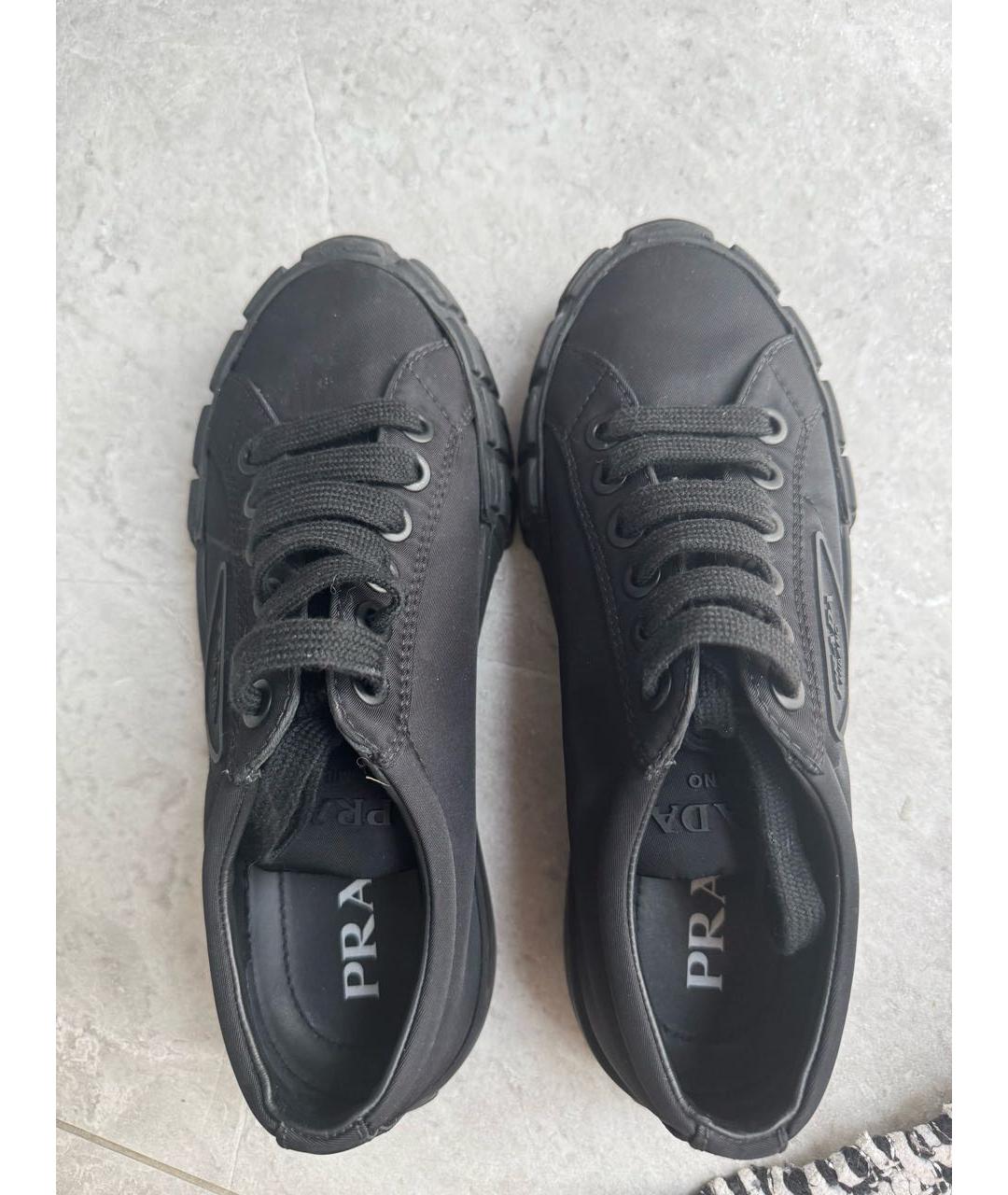 PRADA Черные текстильные кроссовки, фото 2