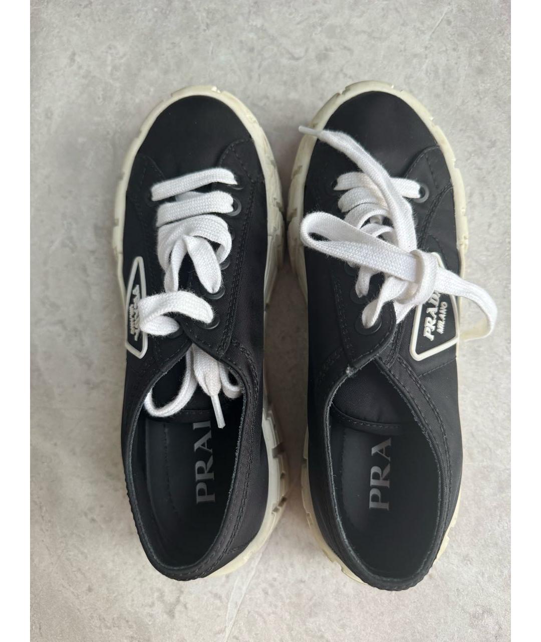 PRADA Черные текстильные кеды, фото 2