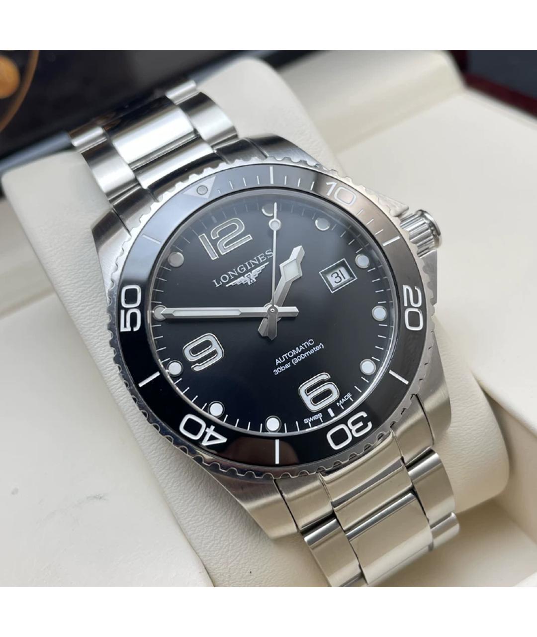 LONGINES Черные металлические часы, фото 3