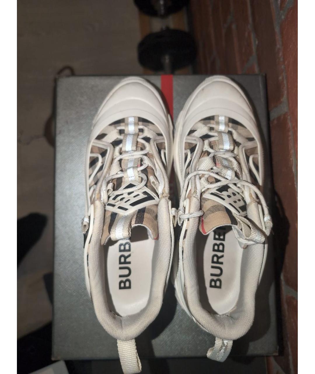 BURBERRY Белые низкие кроссовки / кеды, фото 3
