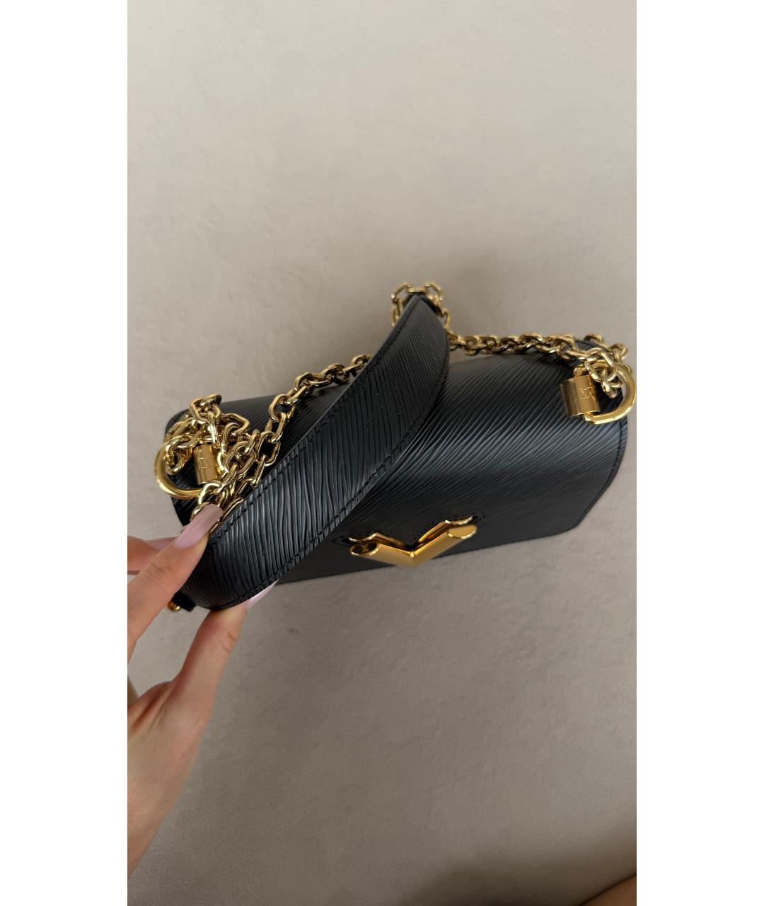 LOUIS VUITTON Черная кожаная сумка через плечо, фото 3