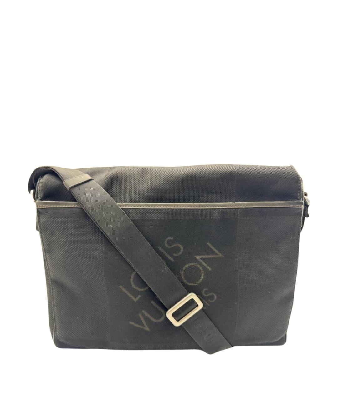 LOUIS VUITTON Черная тканевая сумка на плечо, фото 1