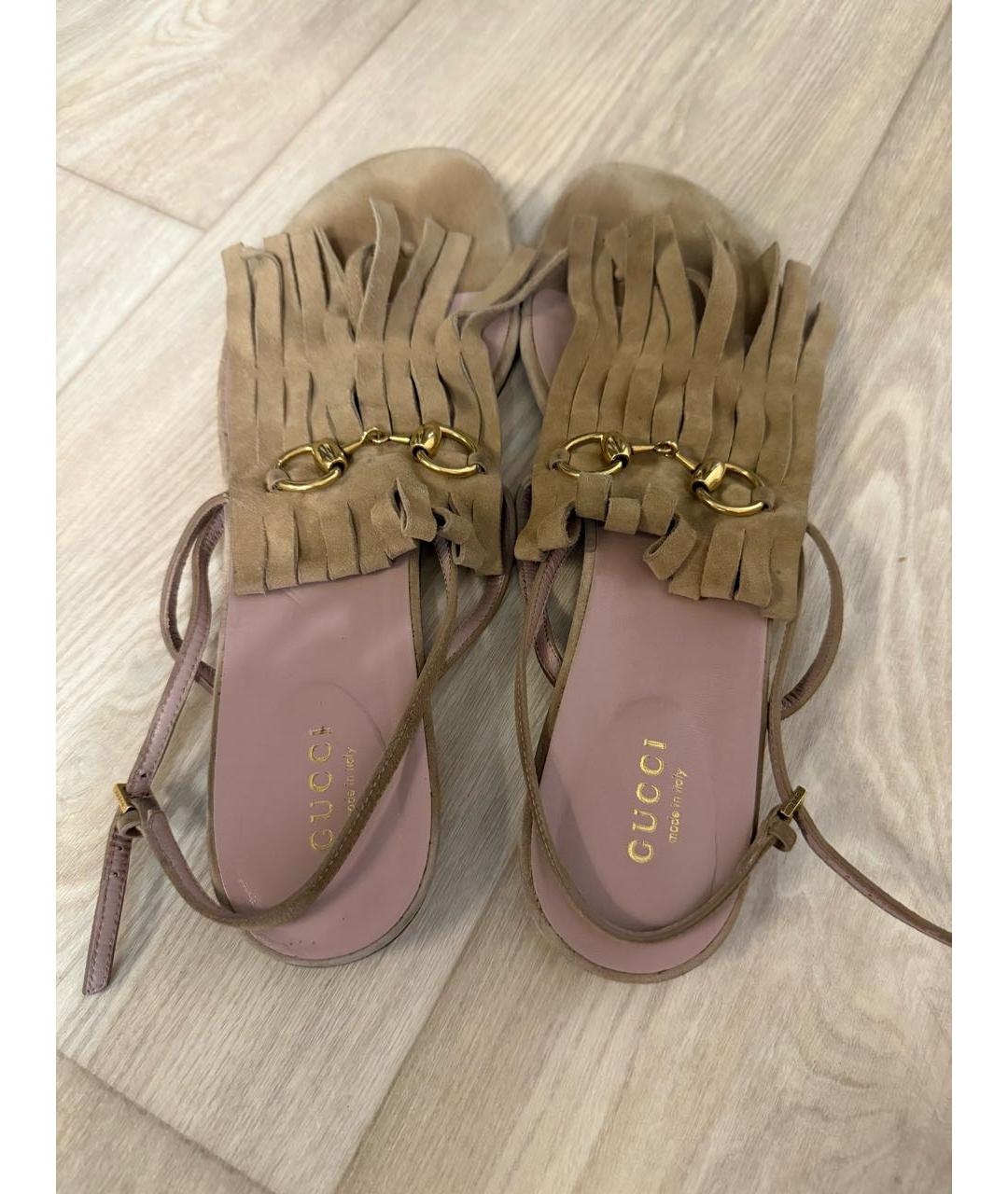 GUCCI Коричневые замшевые сандалии, фото 3