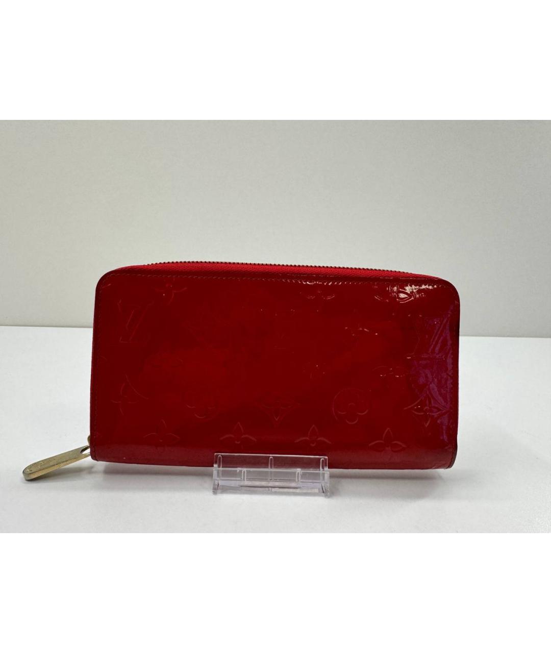 LOUIS VUITTON Красный кошелек из лакированной кожи, фото 5