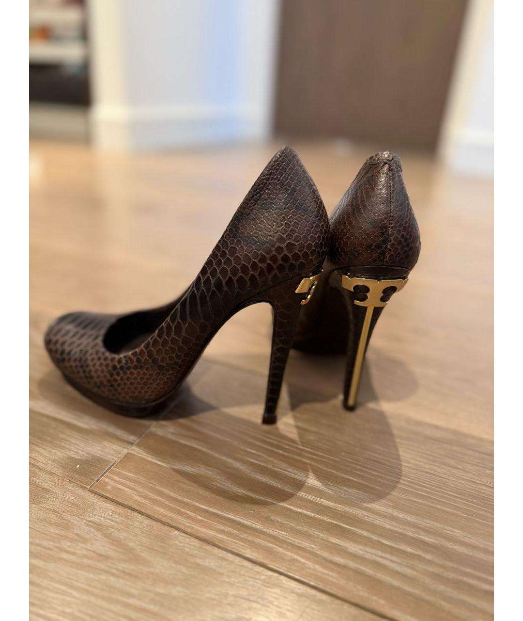 TORY BURCH Коричневые кожаные туфли, фото 6