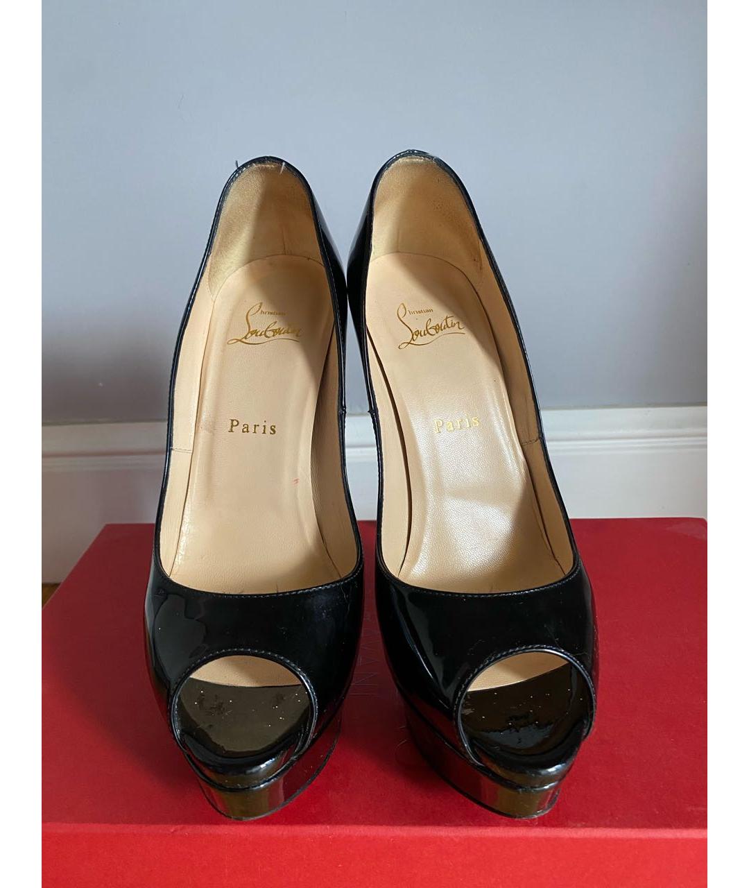 CHRISTIAN LOUBOUTIN Черные туфли из лакированной кожи, фото 2