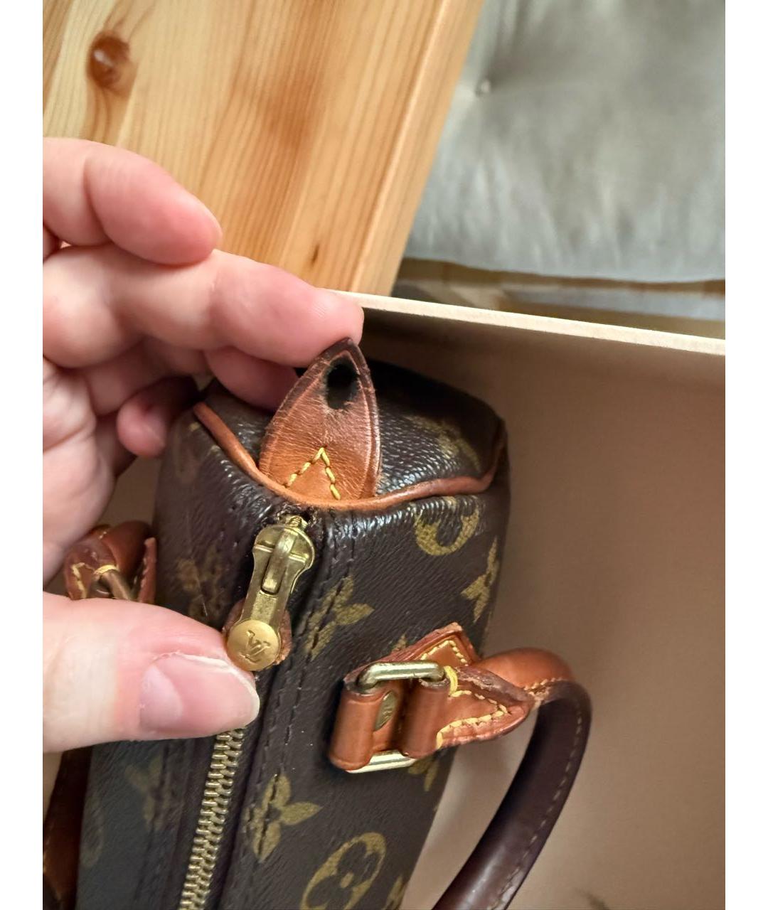 LOUIS VUITTON Коричневая сумка с короткими ручками, фото 3