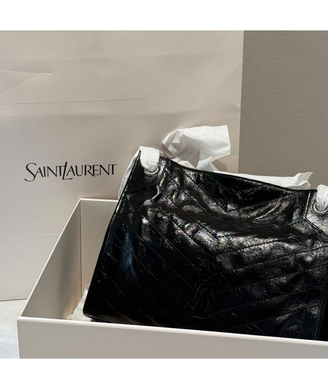 SAINT LAURENT Черная сумка тоут из лакированной кожи, фото 4