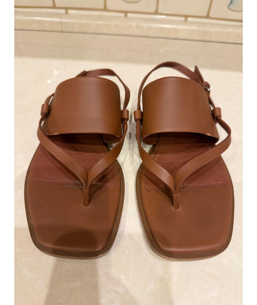 LORO PIANA Коричневые кожаные сандалии, фото 2