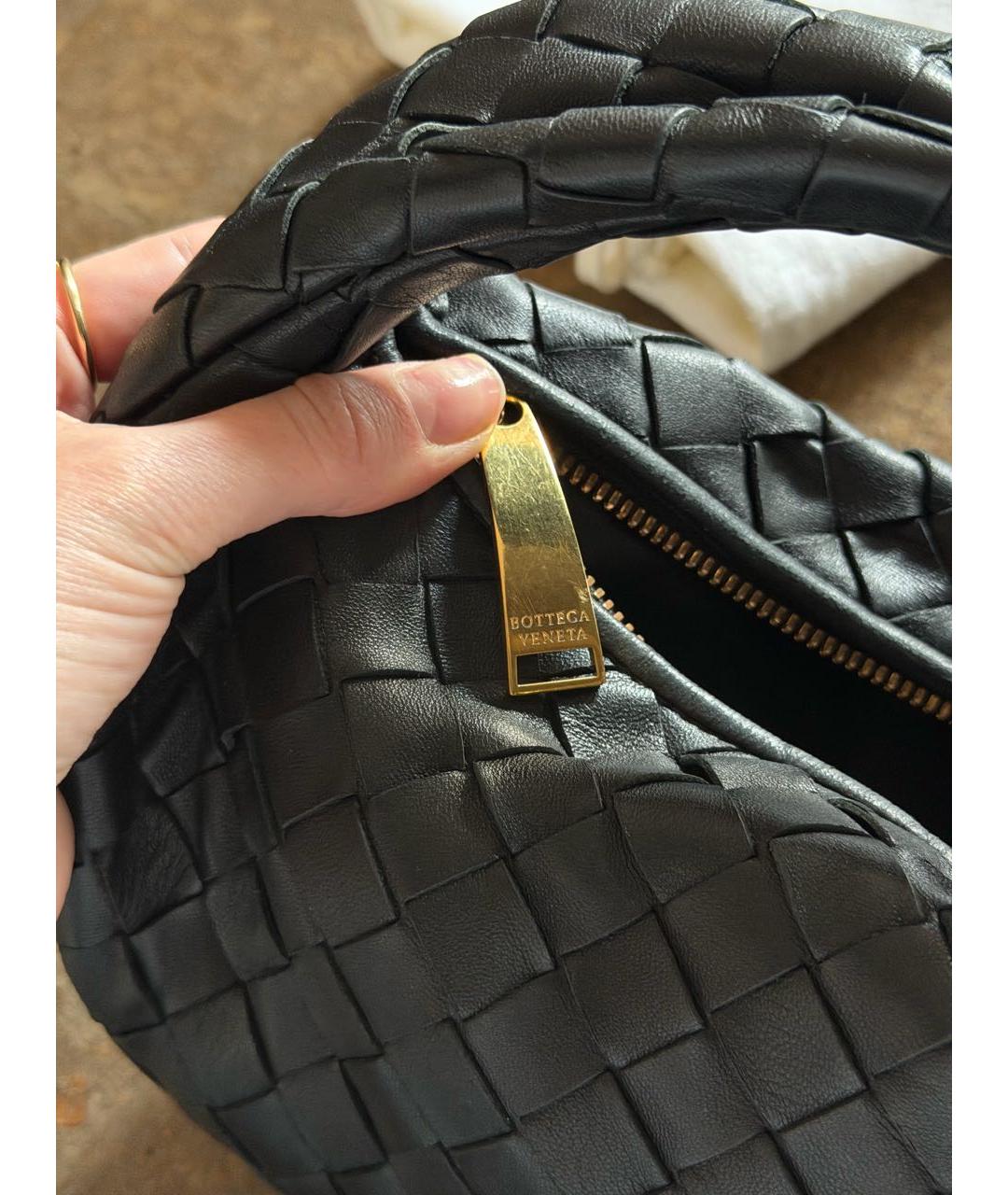 BOTTEGA VENETA Черная кожаная сумка с короткими ручками, фото 5