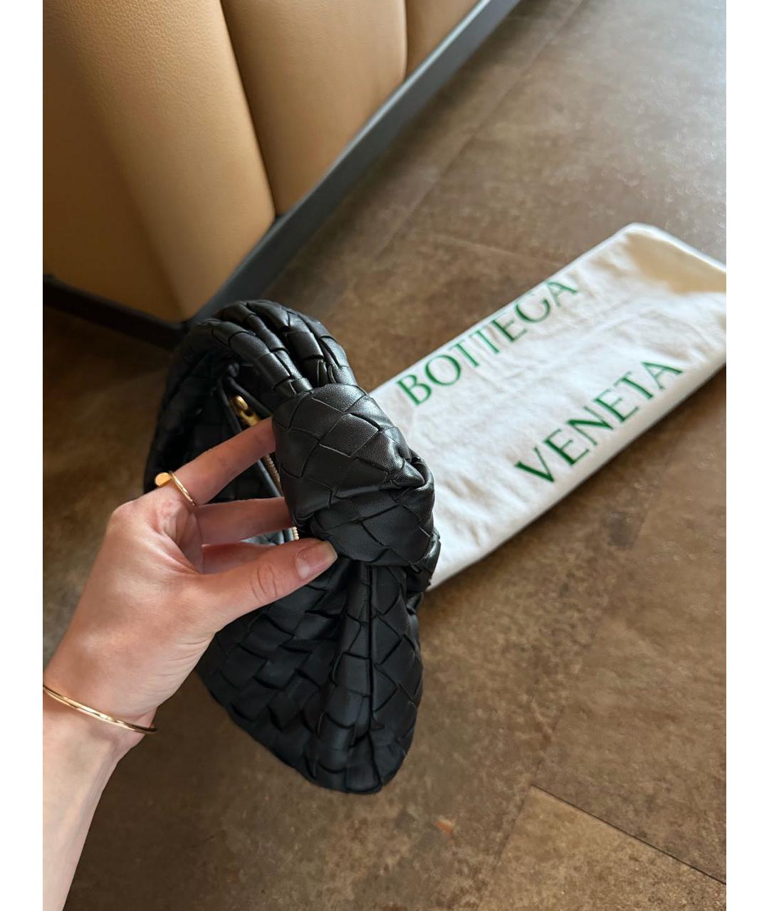 BOTTEGA VENETA Черная кожаная сумка с короткими ручками, фото 3