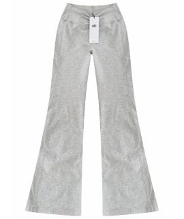 ALO YOGA Спортивные брюки и шорты