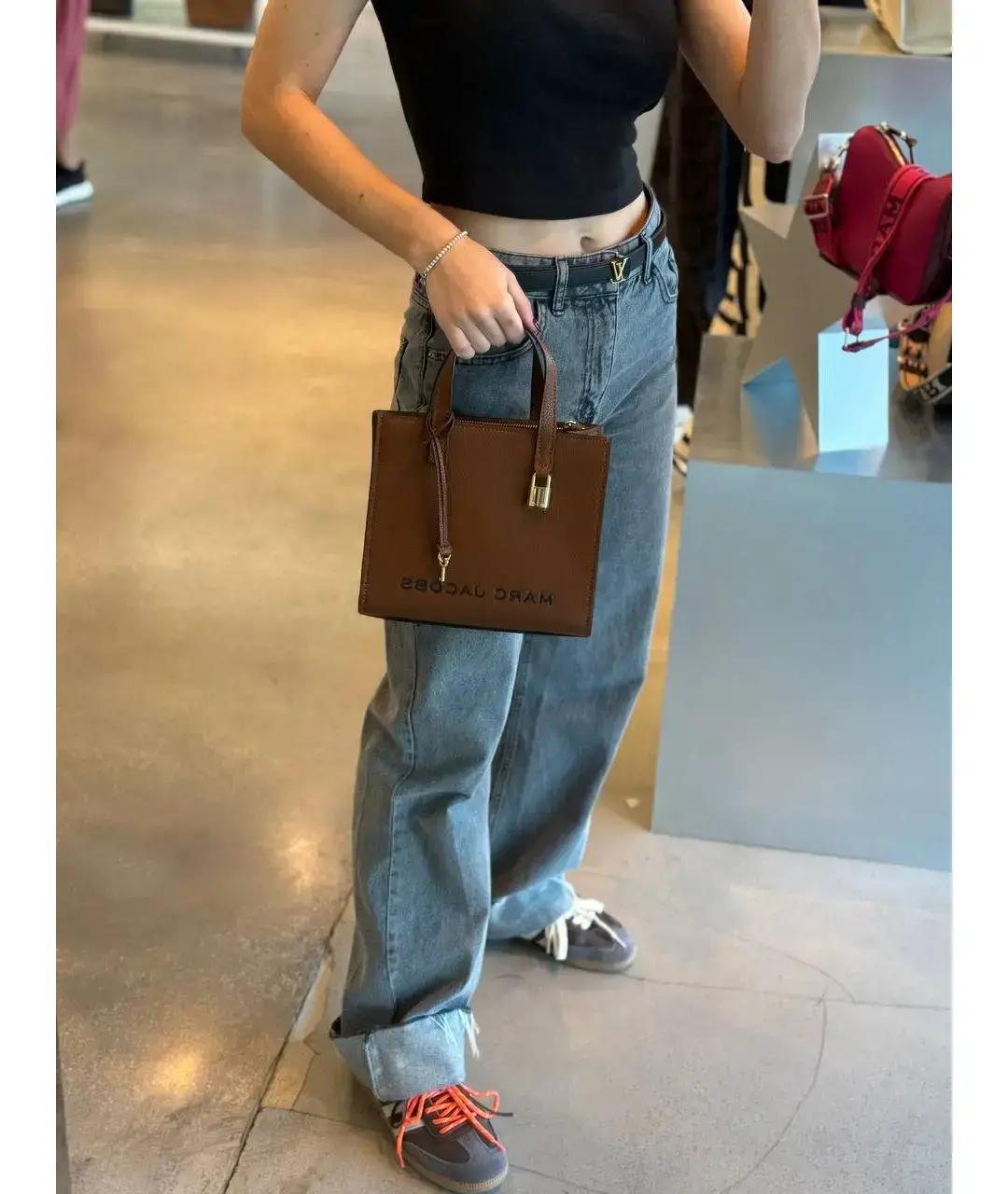 MARC JACOBS Коричневая кожаная сумка с короткими ручками, фото 7