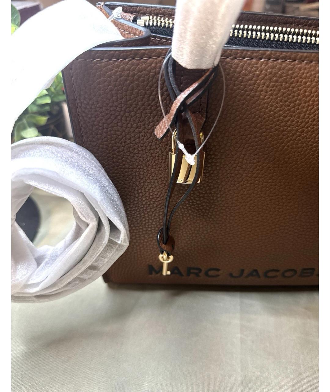 MARC JACOBS Коричневая кожаная сумка с короткими ручками, фото 3