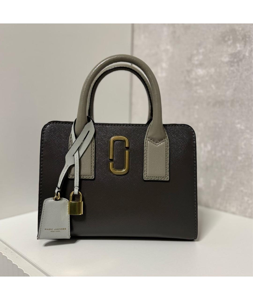 MARC JACOBS Серая кожаная сумка с короткими ручками, фото 7