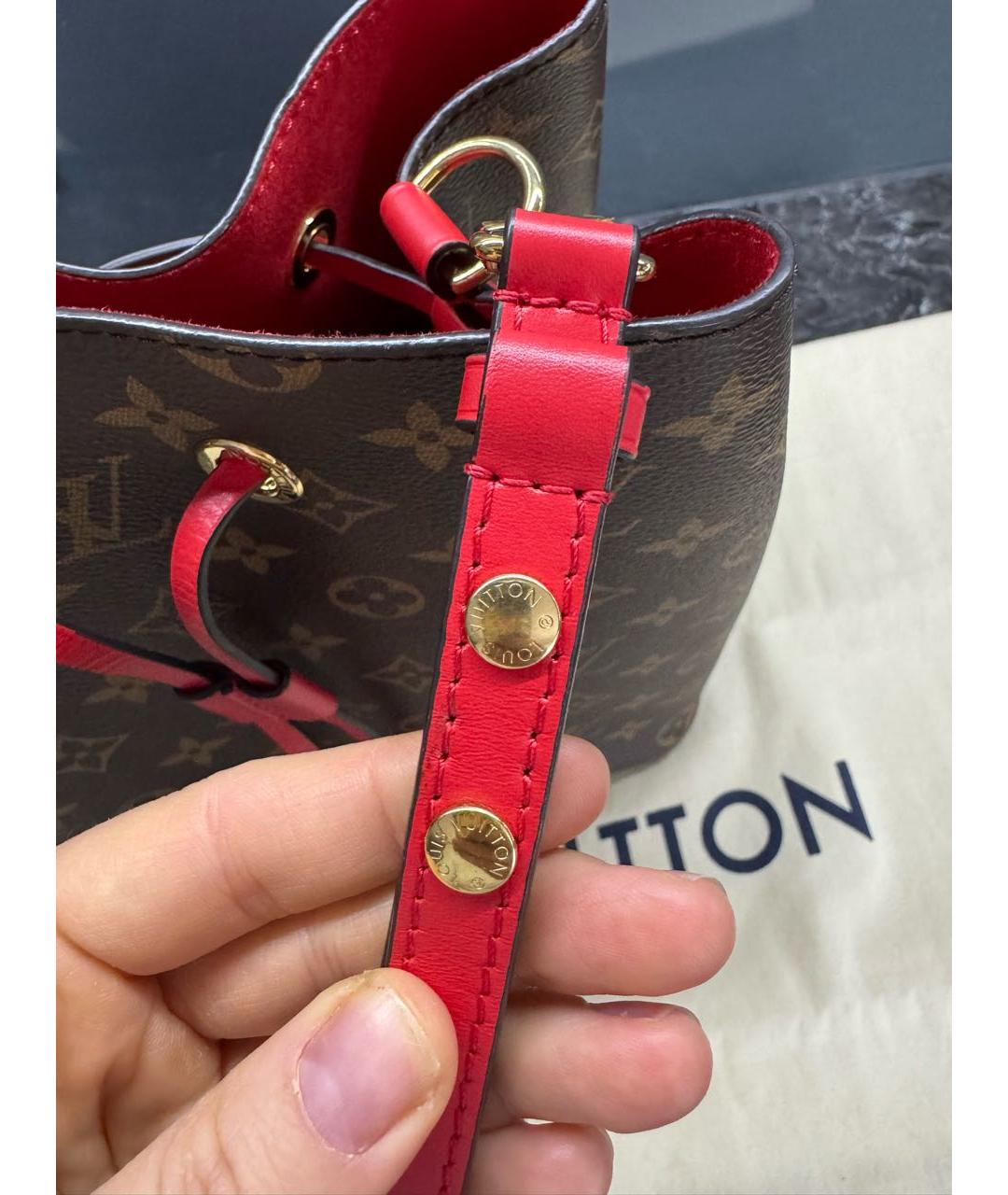 LOUIS VUITTON Коричневая сумка с короткими ручками из искусственной кожи, фото 5