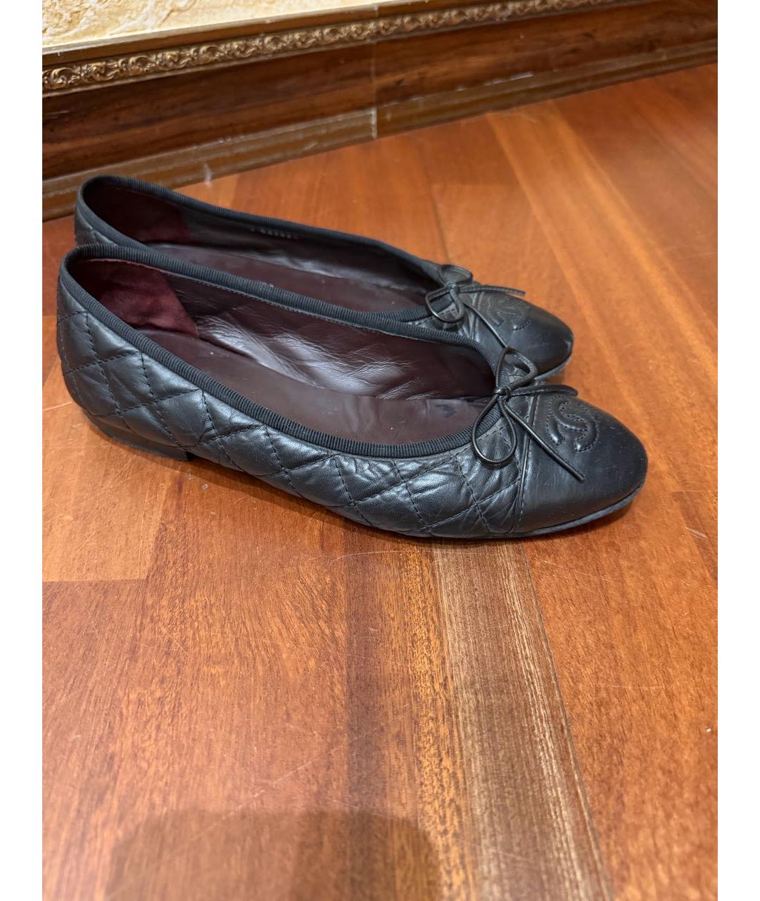 CHANEL Черные кожаные балетки, фото 5