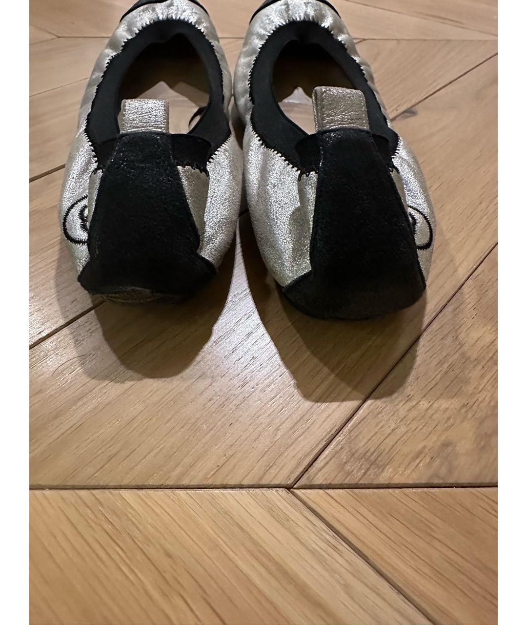 CHANEL Серебряные кожаные балетки, фото 4