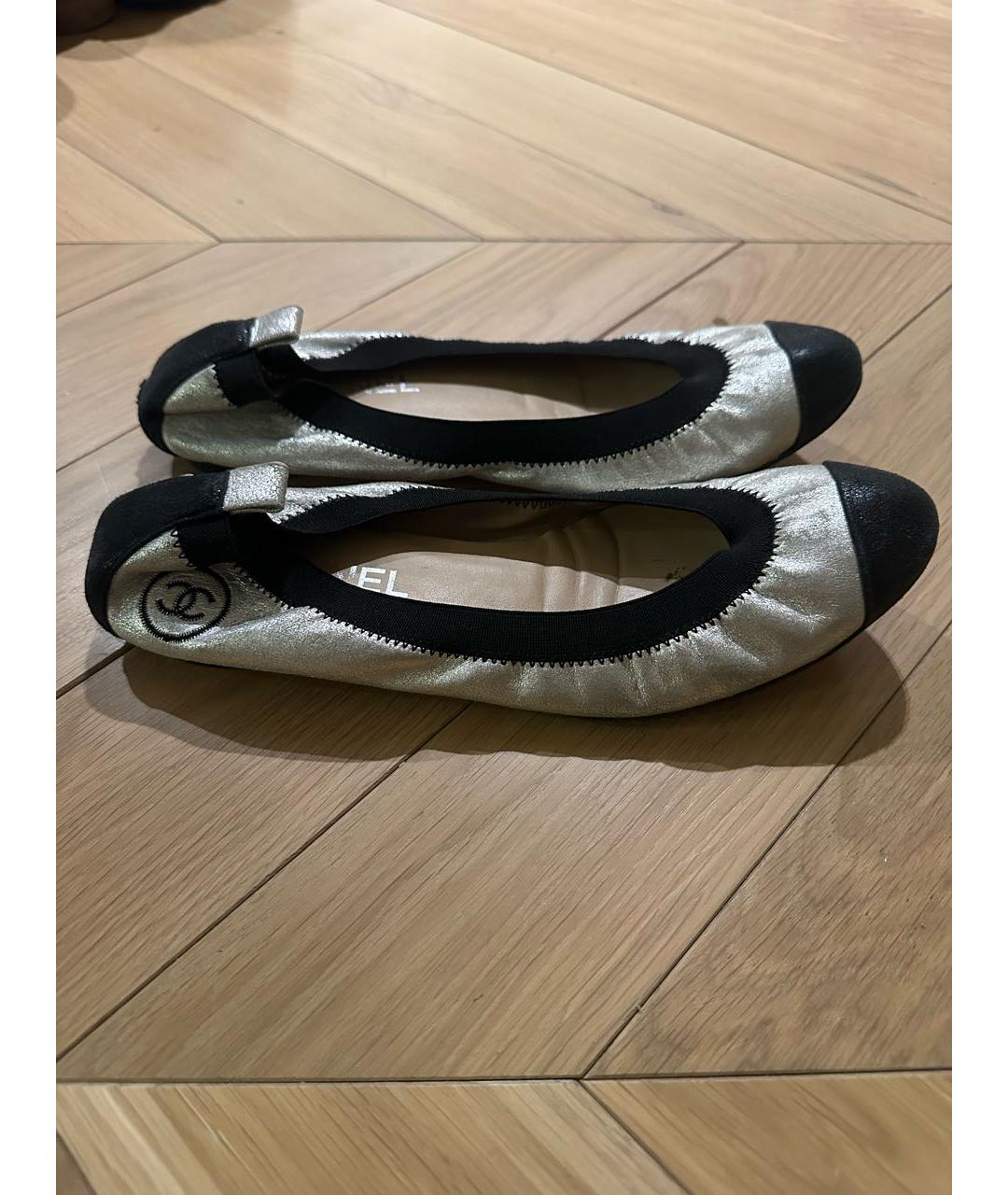 CHANEL Серебряные кожаные балетки, фото 5