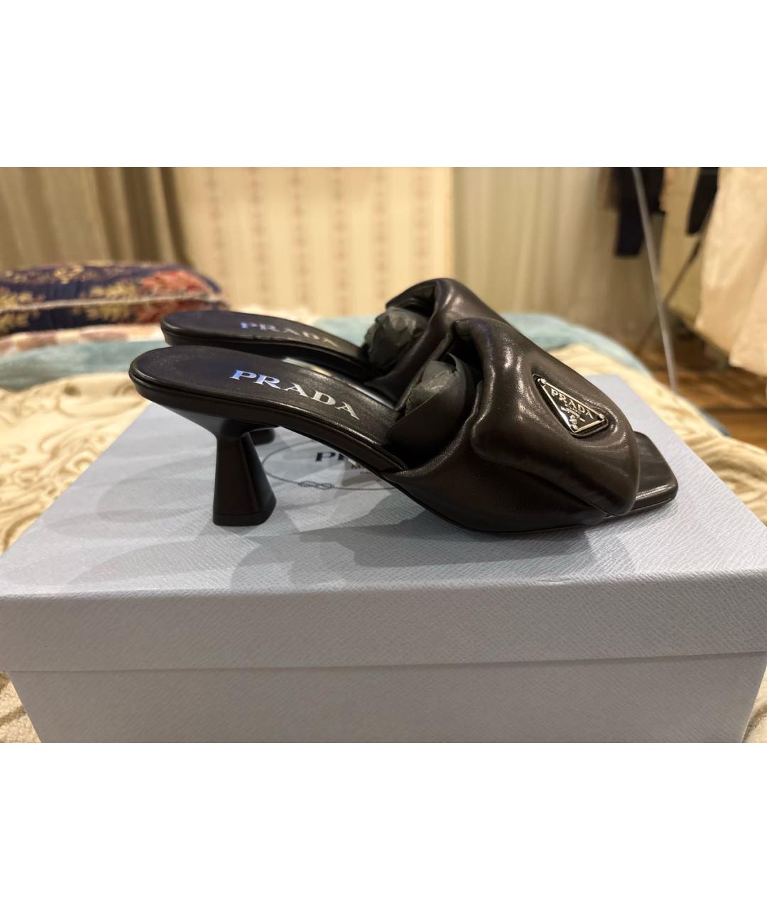 PRADA Черные кожаные мюли, фото 9